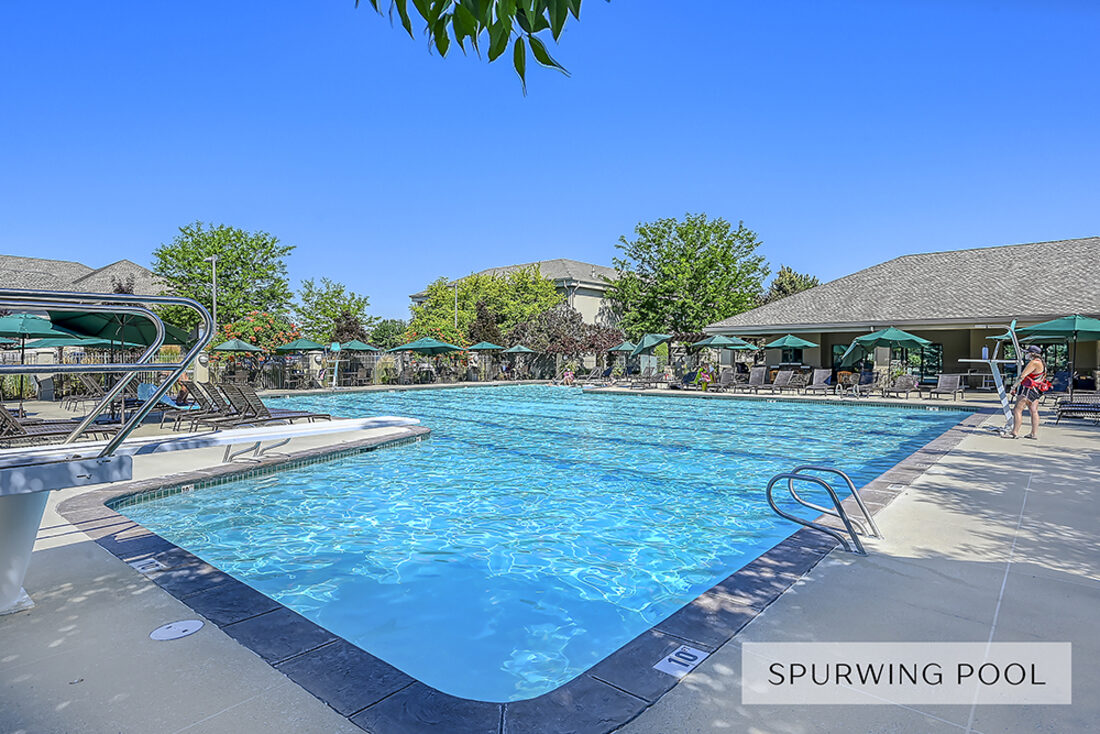 Community pool